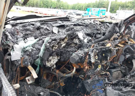 2016 Chevrolet Silverado 1500 2Lt from USA, damaged, VIN 3GCUKREH9GG252446